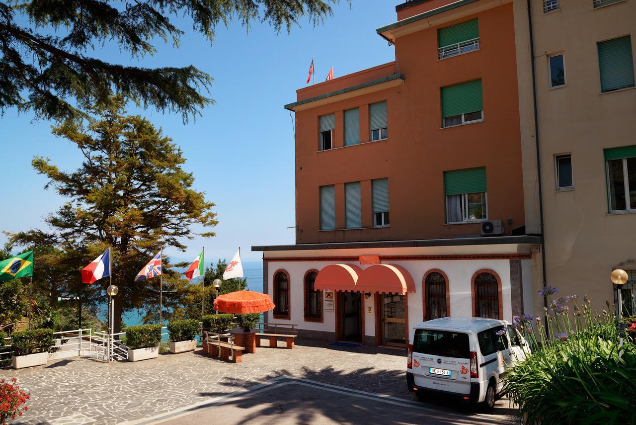 Casa Fatebenefratelli Ξενοδοχείο Varazze Εξωτερικό φωτογραφία