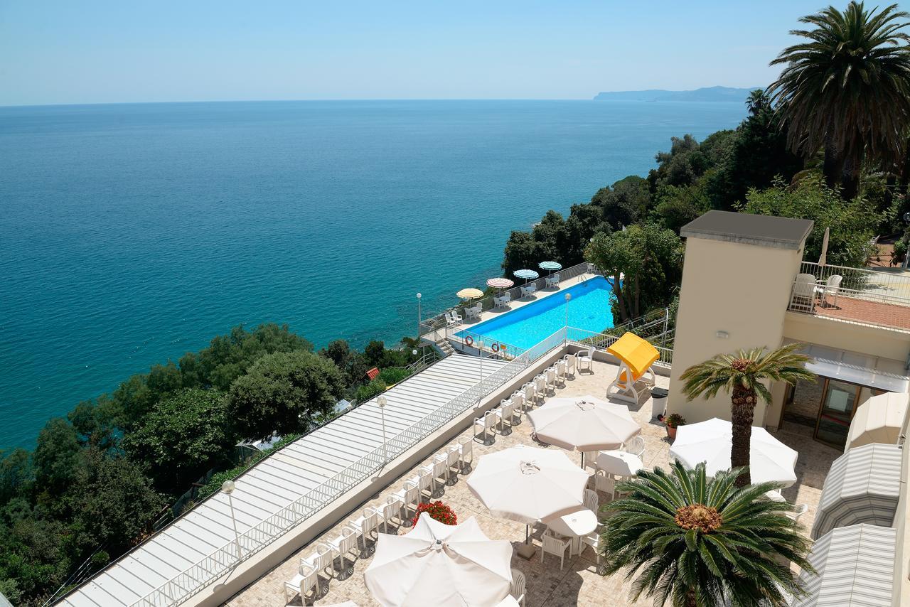Casa Fatebenefratelli Ξενοδοχείο Varazze Εξωτερικό φωτογραφία